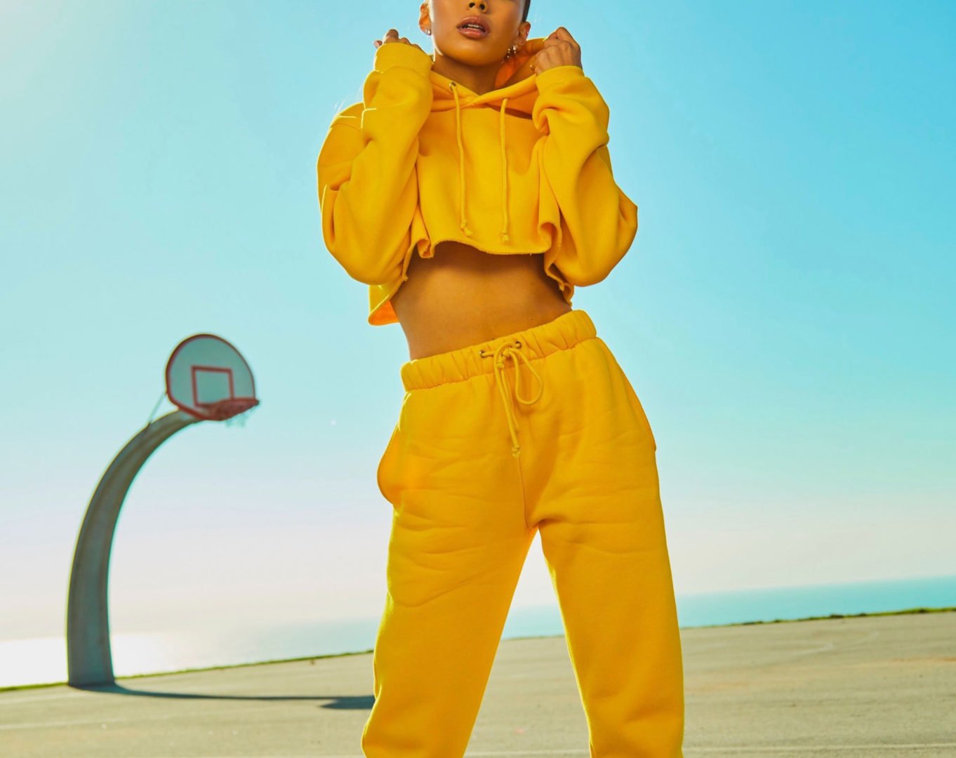 Cálido, optimista, brillante